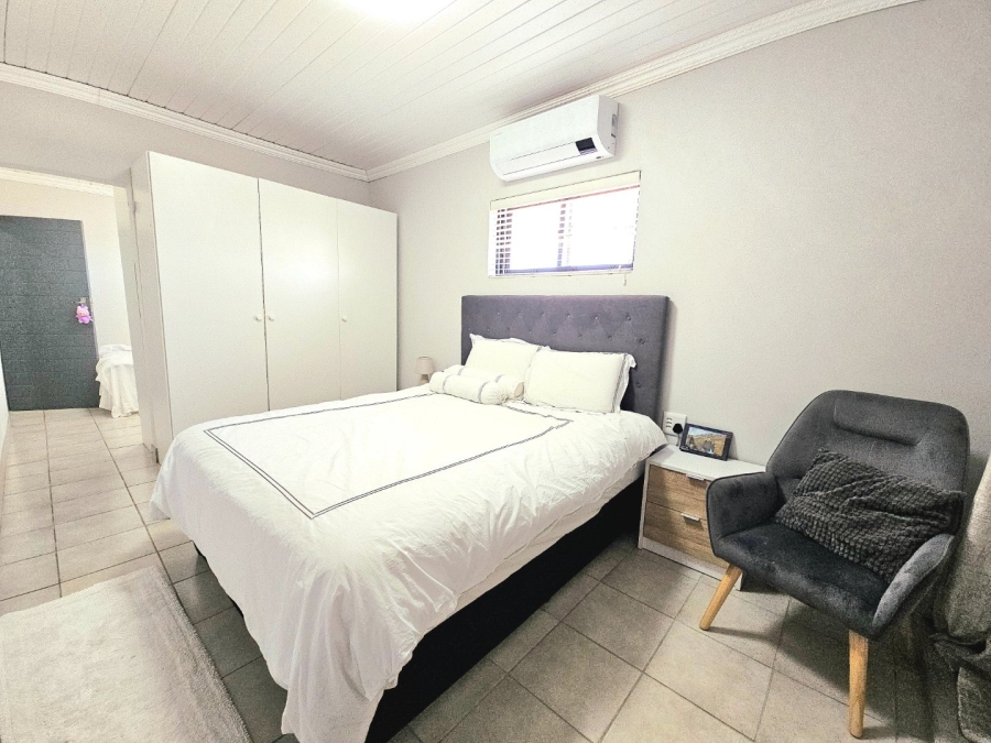 Commercial Property for Sale in Heather Park Western Cape